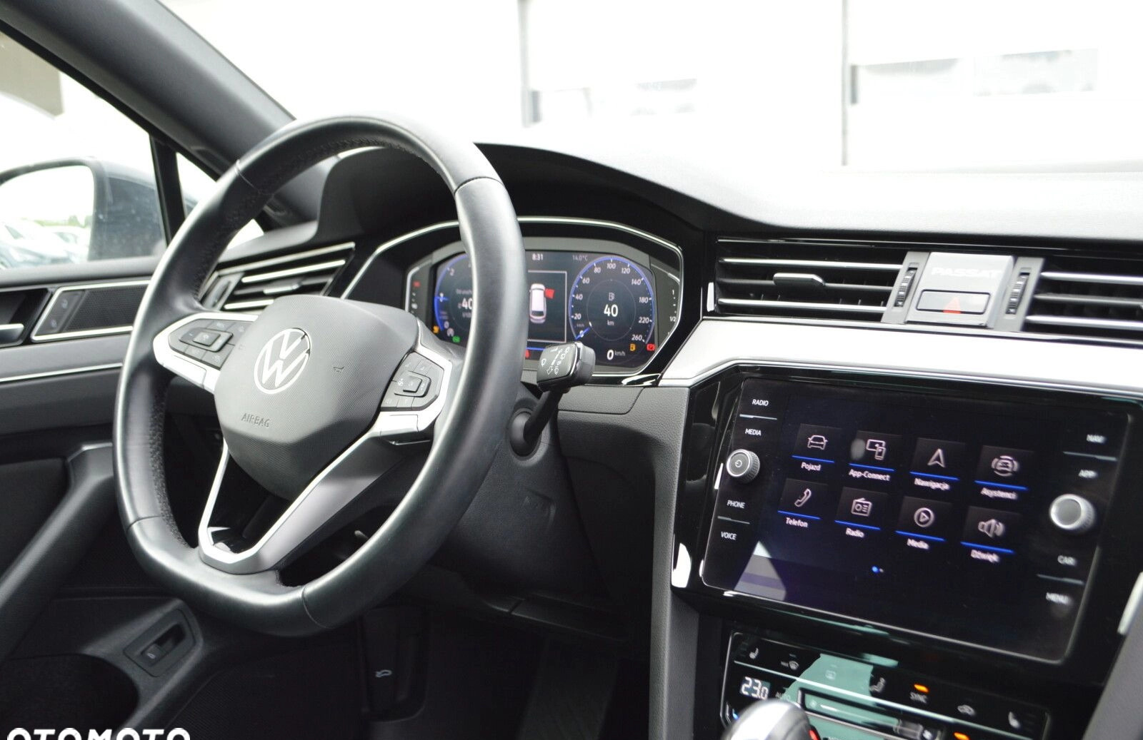 Volkswagen Passat cena 115900 przebieg: 79757, rok produkcji 2020 z Rzgów małe 466